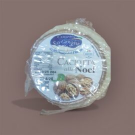 Caciotta alle noci 400g circa Caseificio San Giovanni