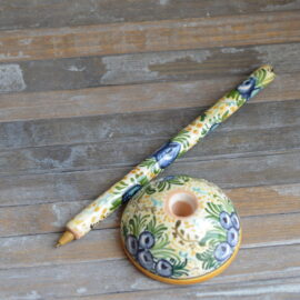 Penna in Ceramica di Castelli Dipinta a Mano, Penna da Scrivania con Base, Artigianato Abruzzese, Idea Regalo Scrittoio Ufficio, 15 cm