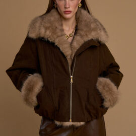 Giubbino cerato bordi simil pelliccia NOSECRETS